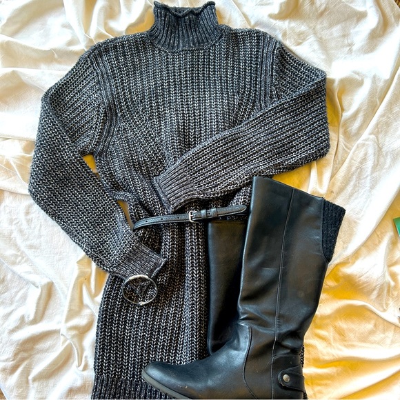 Abercrombie & Fitch Dresses & Skirts - Tall Gray Knit Dress